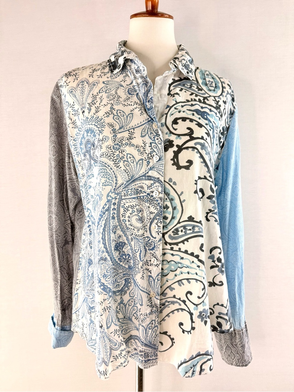 CINO Blue and White Paisley Mixed-Print Cotton Button-Up Shirt